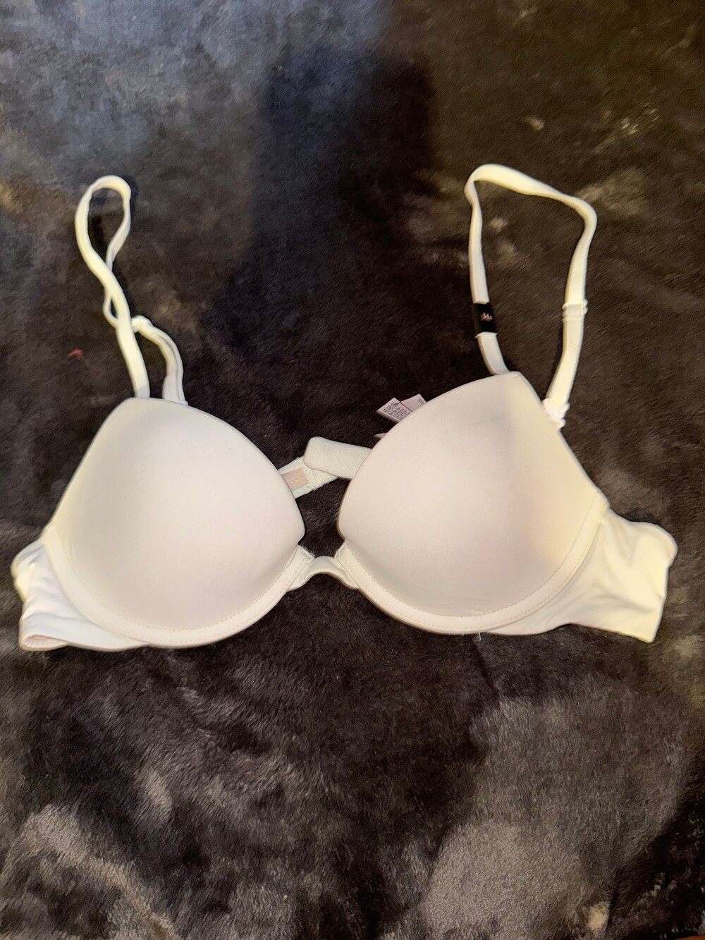 NWT Victoria's Secret 34A Padded Plunge Bra Off-White